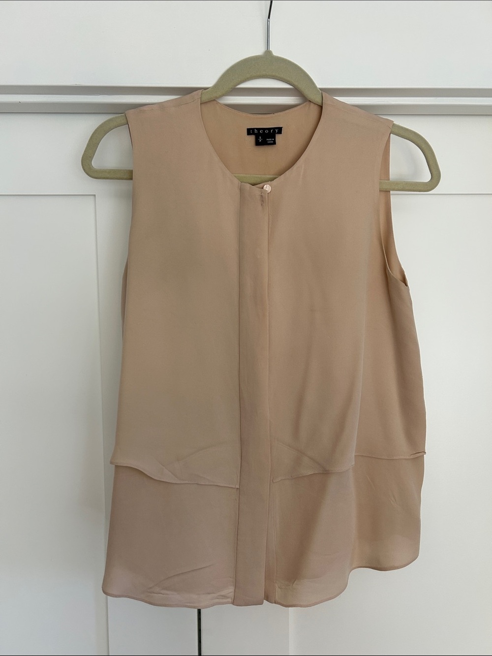 Theory Soft Peach Beige Layered Chiffon Sleeveless 100% Silk Top